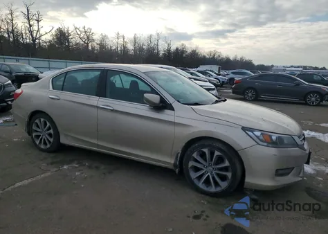 2015 Honda Accord Sport из США, поврежденный, VIN 1HGCR2F50FA208210